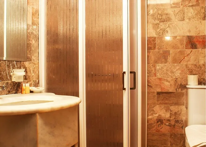 Panorama Plaza Hotel