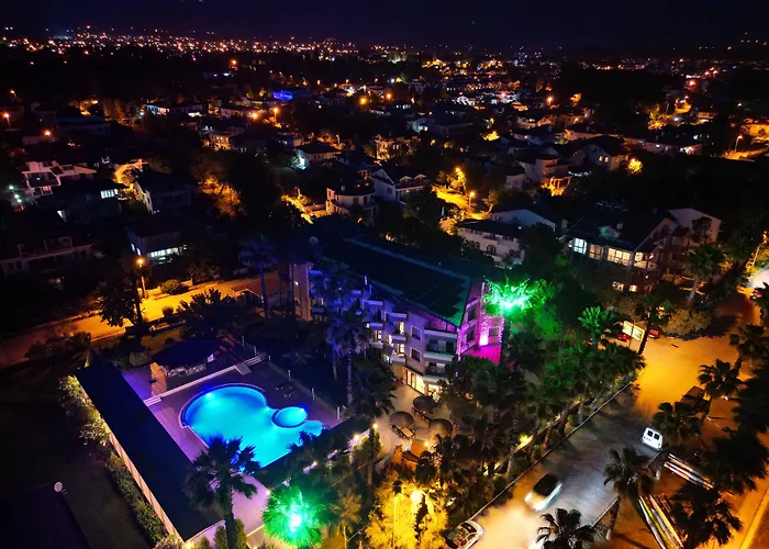 Panorama Plaza Hotel 3*