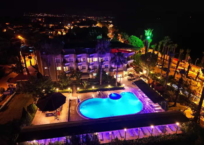 Panorama Plaza 3*