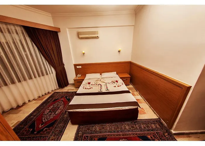 Hotell Panorama Plaza 3*