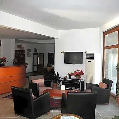 Panorama Plaza Hotel 3*