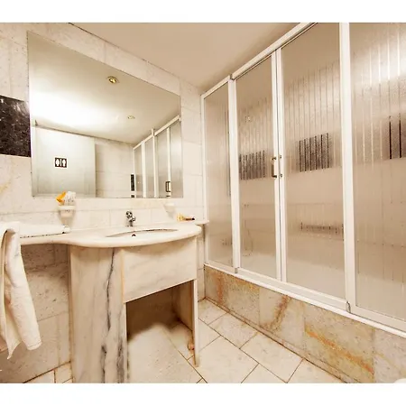 Hotell Panorama Plaza 3*