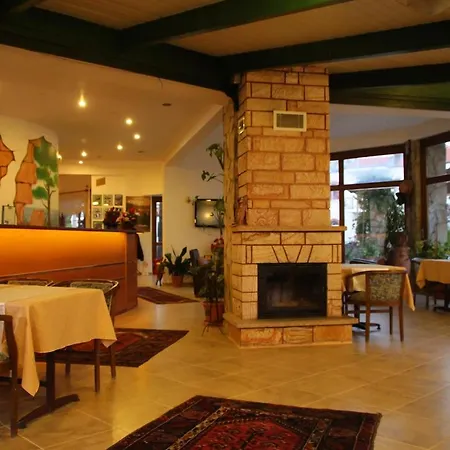 Hotell Panorama Plaza 3*
